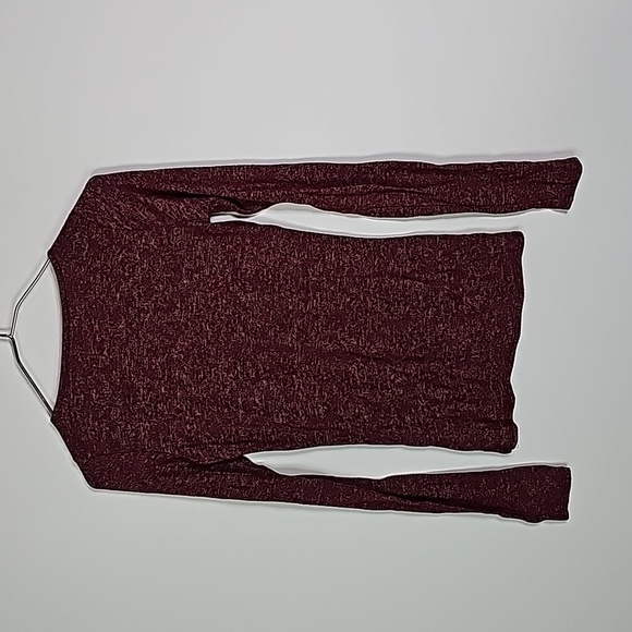 HOLLISTER xs maroon long sleeve shirt - Picture 4 of 6